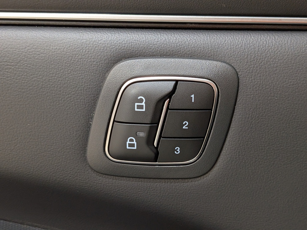 Ford Mustang Mach-E 2023