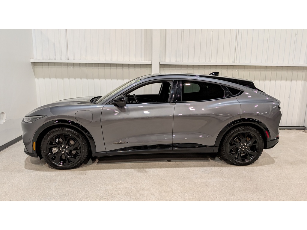 Ford Mustang Mach-E 2023