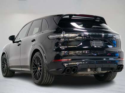 used 2022 Porsche Cayenne car, priced at $83,900