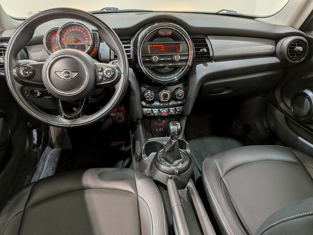 MINI Cooper Hardtop 2015