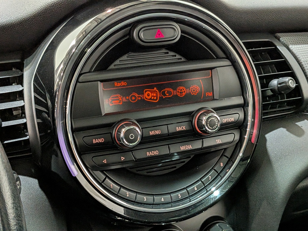 MINI Cooper Hardtop 2015