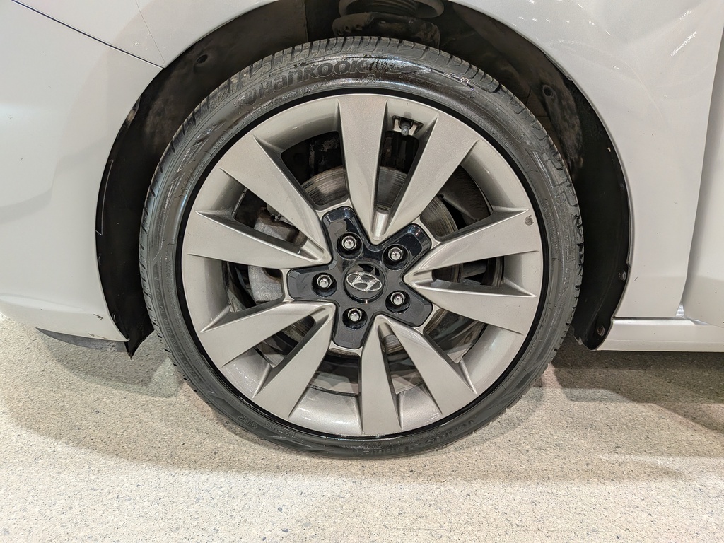 Hyundai Elantra GT 2018