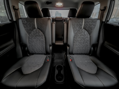 used 2024 Toyota Highlander car, priced at $49,995