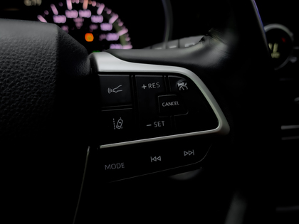 used 2024 Toyota Highlander car, priced at $49,995