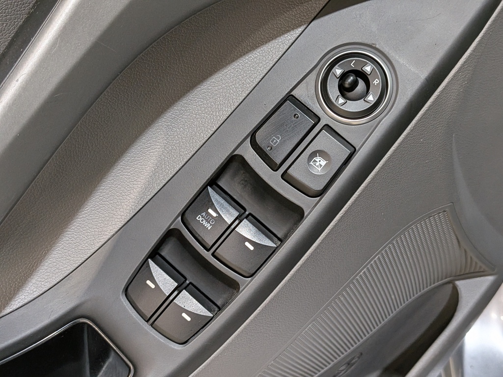 Hyundai Elantra 2016