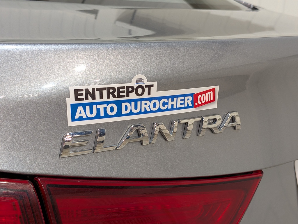 Hyundai Elantra 2016