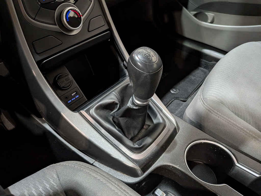 Hyundai Elantra 2016