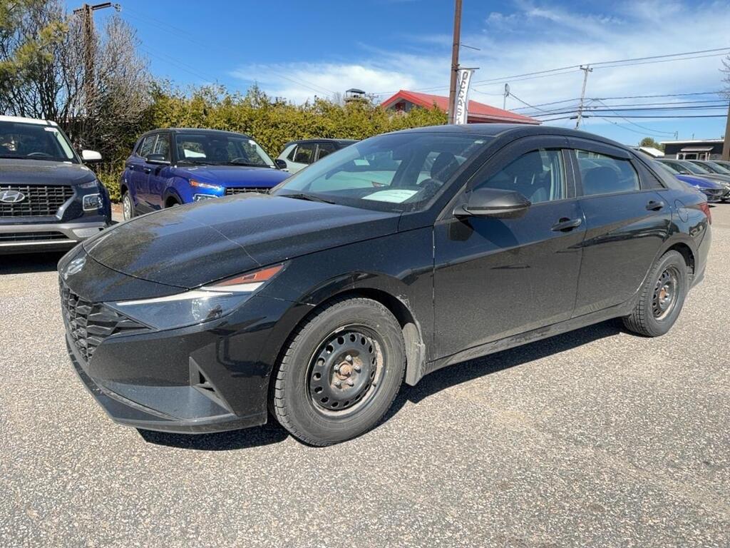 Hyundai Elantra 2023