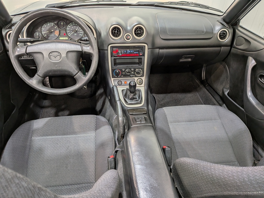 Mazda MX-5 2000