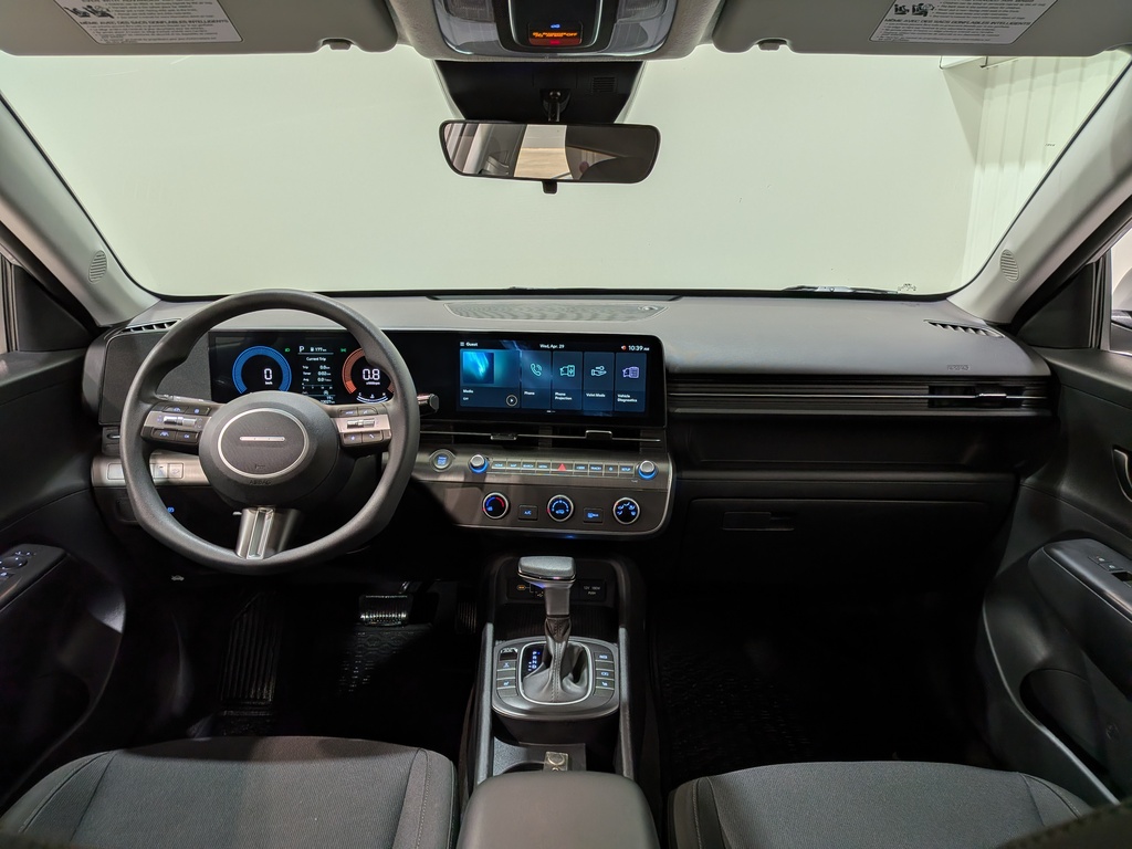 Hyundai Kona 2025