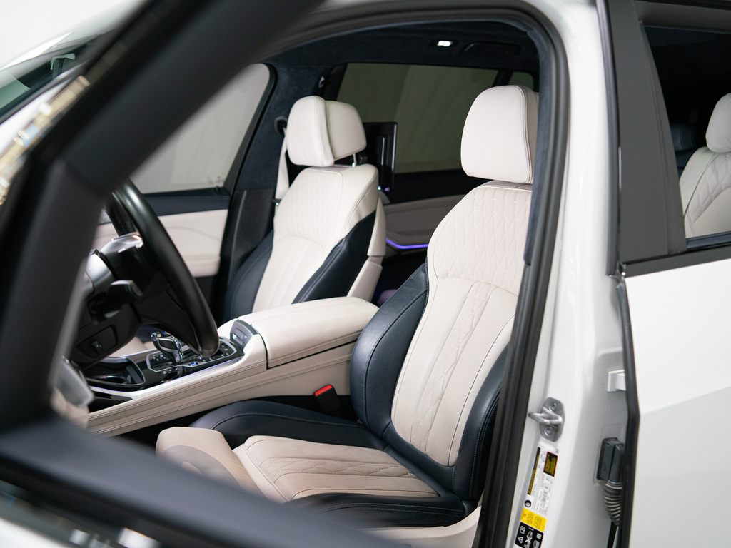 2021 BMW ALPINA XB7 ALPINA XB7   NIGHT VISION   BOWERS  WILKINS, 多伦多, 全款车