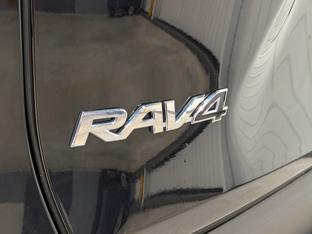 Toyota RAV4 2023