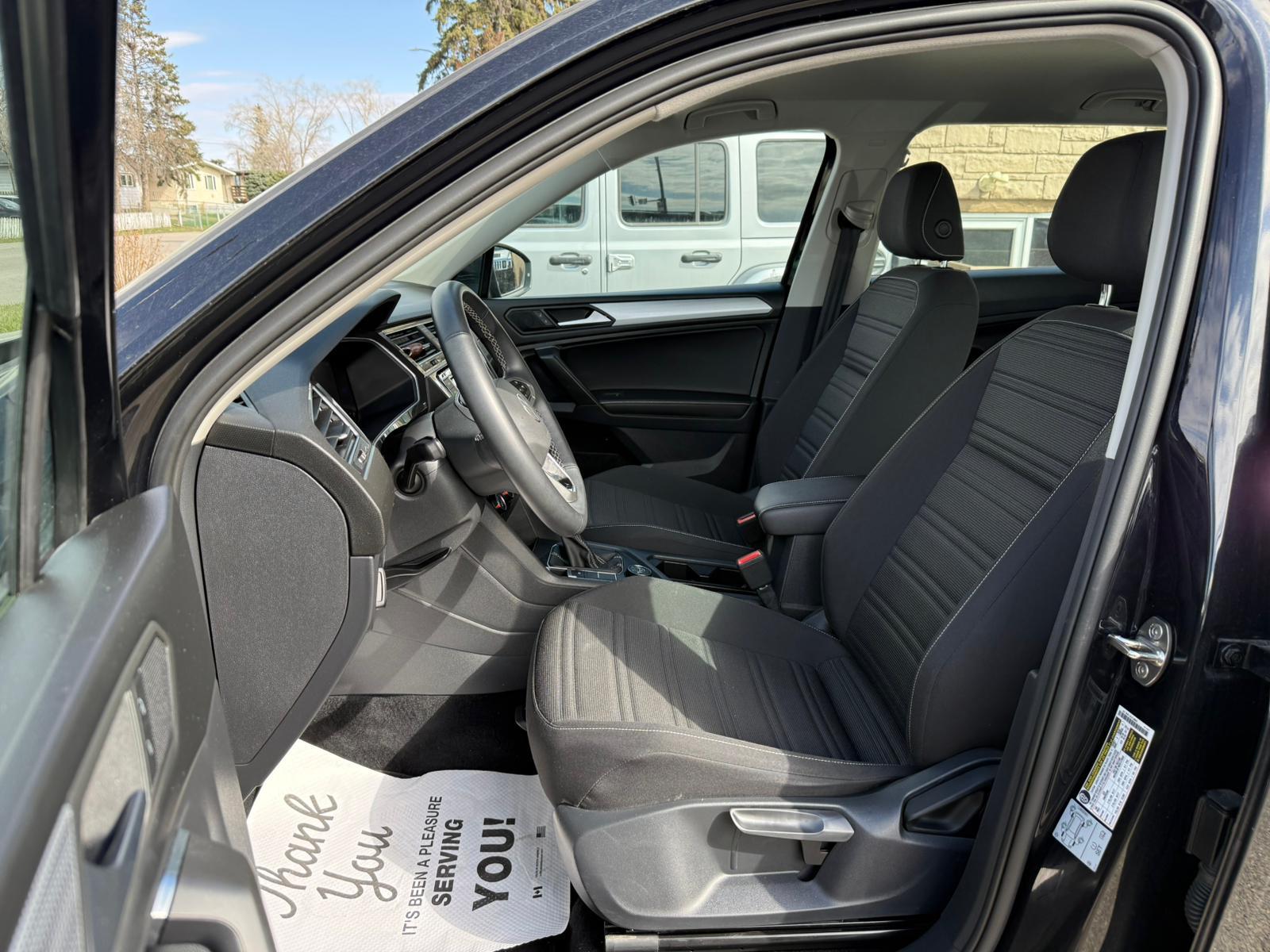 2022 Volkswagen Tiguan — view 7
