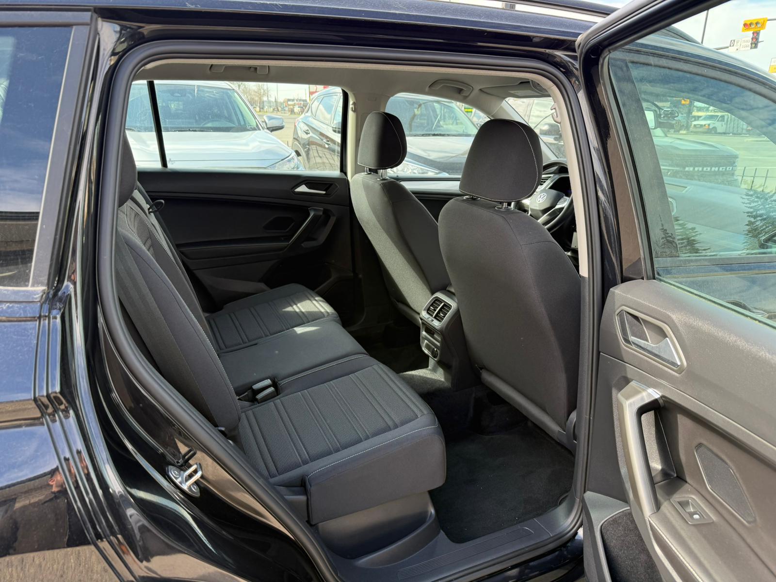 2022 Volkswagen Tiguan — view 10