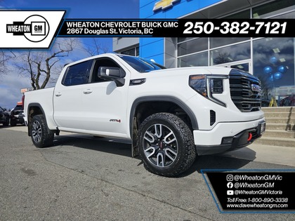 2023 GMC Sierra 1500 AT4 Crew Cab 4WD