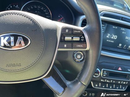 used 2020 Kia Sorento car, priced at $26,987