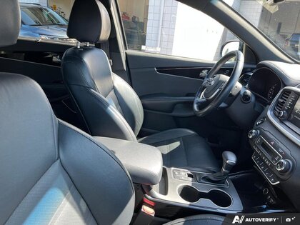 used 2020 Kia Sorento car, priced at $26,987