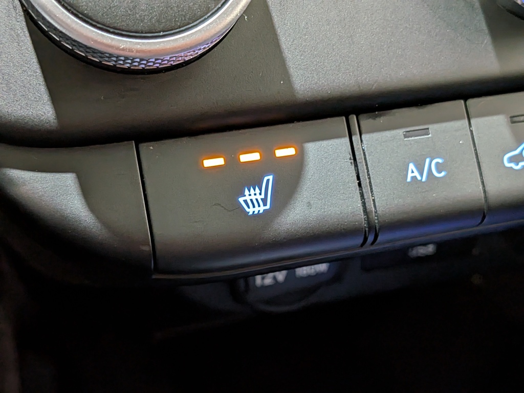 Hyundai Elantra 2025