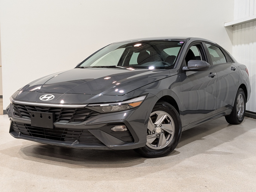 Hyundai Elantra 2025