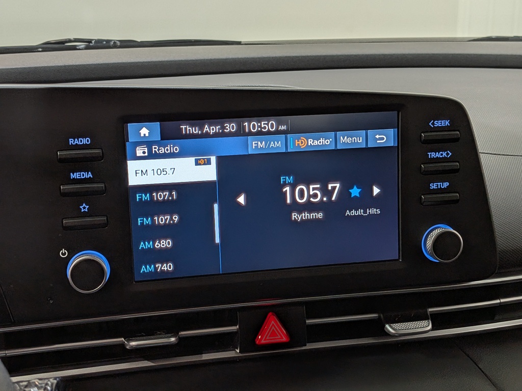 Hyundai Elantra 2025