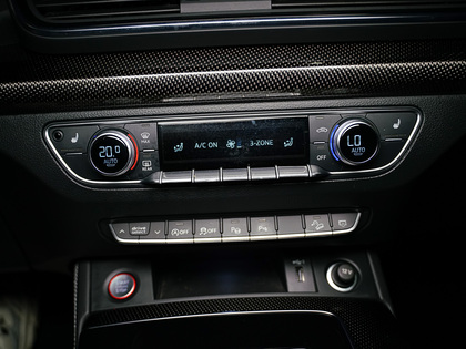 used 2022 Audi SQ5 Sportback car, priced at $45,900
