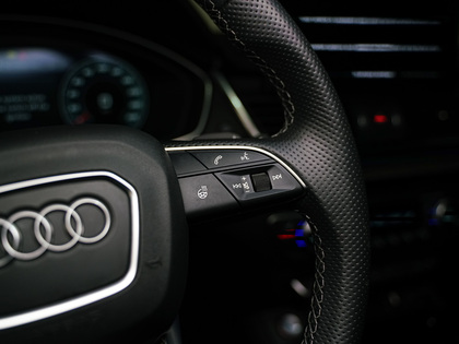 used 2022 Audi SQ5 Sportback car, priced at $45,900