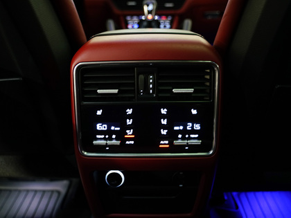 used 2023 Porsche Cayenne car