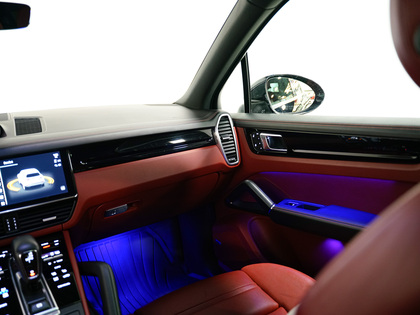 used 2023 Porsche Cayenne car