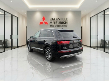 used 2019 Audi Q7 car, priced at $27,950
