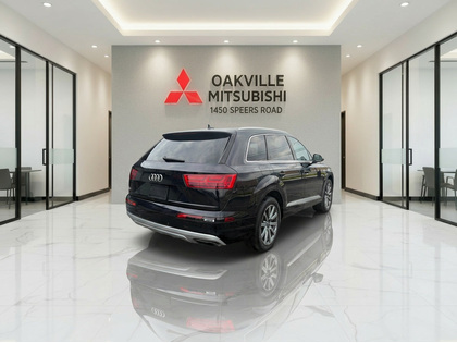 used 2019 Audi Q7 car, priced at $27,950
