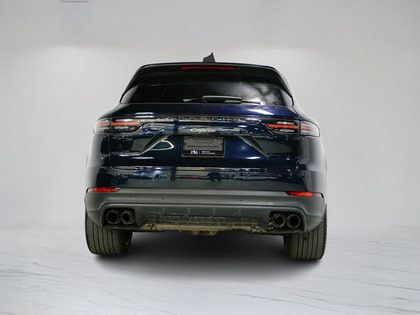 used 2023 Porsche Cayenne car