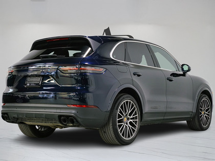 used 2023 Porsche Cayenne car