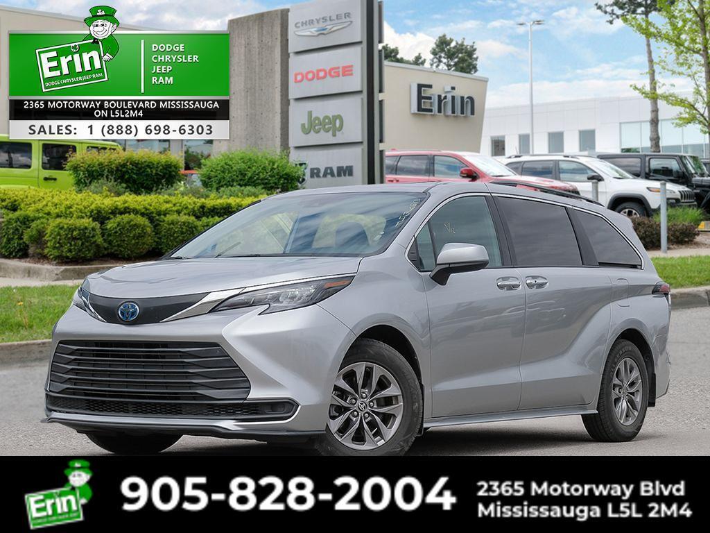 Toyota Sienna XLE 8-Passenger FWD 2025