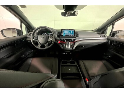 used 2025 Honda Odyssey car, priced at $54,998