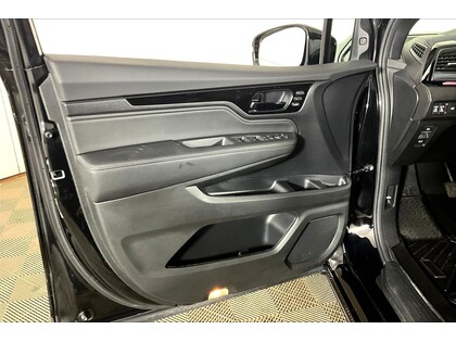 used 2025 Honda Odyssey car, priced at $54,998