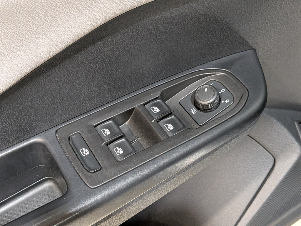 Volkswagen Taos 2024