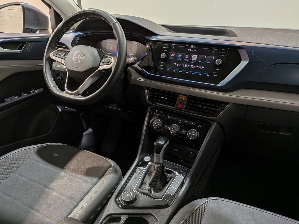 Volkswagen Taos 2024