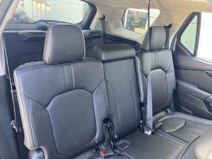 used 2025 Honda Pilot car, priced at $62,900