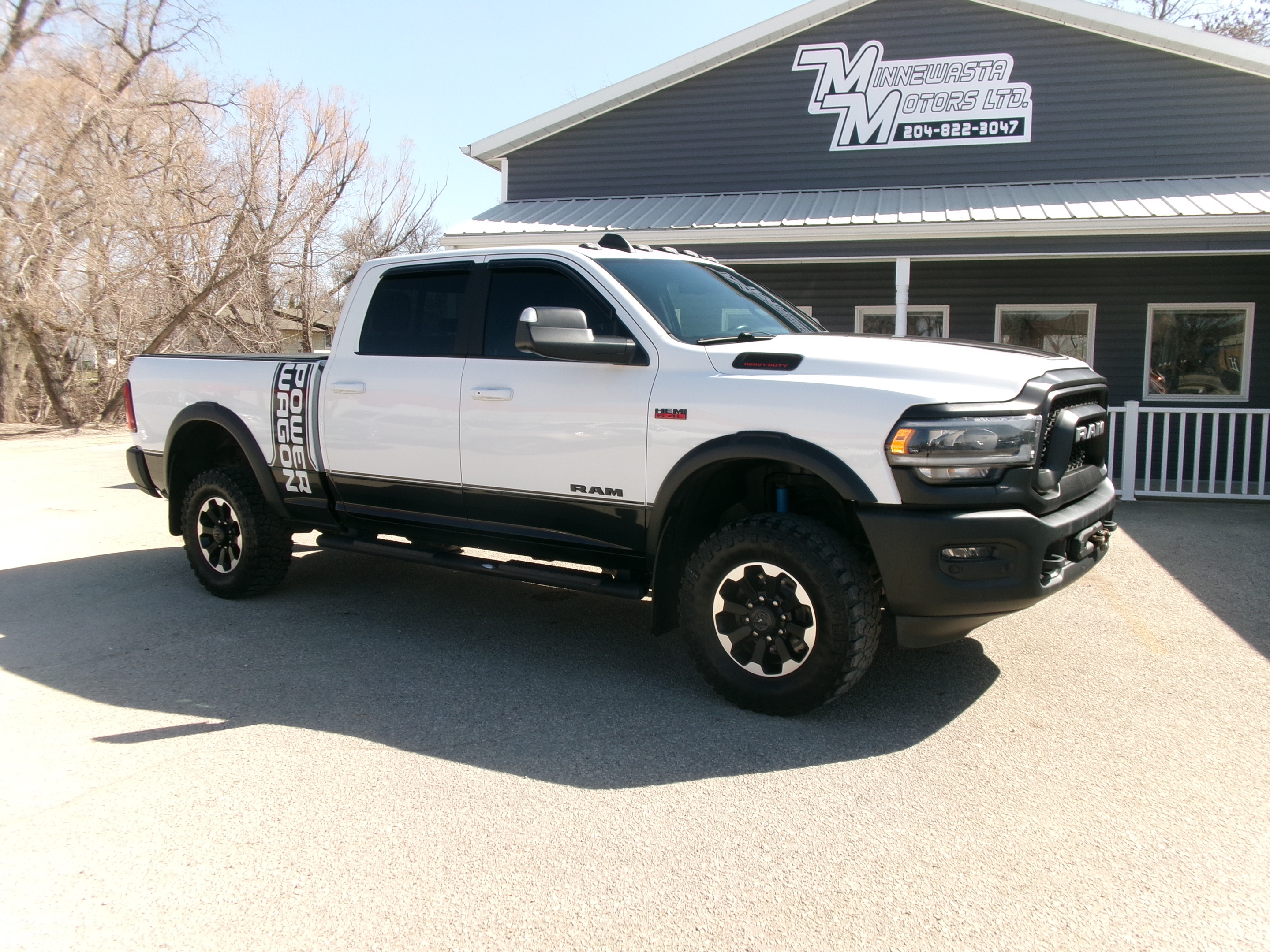 White 2020 RAM 2500 Power Wagon Crew Cab 4WD Pickup Truck Four-Wheel Drive 8-Speed Automatic