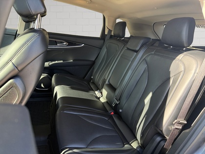 used 2022 Lincoln Nautilus car, priced at $39,372