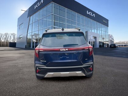 used 2025 Kia Seltos car, priced at $31,888