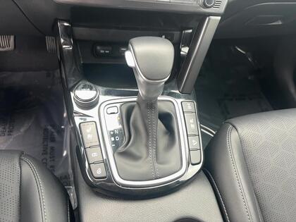 used 2025 Kia Seltos car, priced at $31,888