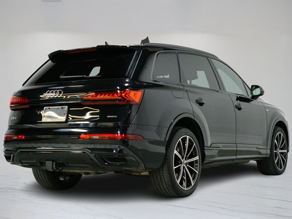 used 2022 Audi Q7 car, priced at $46,900