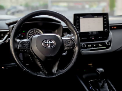 used 2020 Toyota Corolla car, priced at $21,555