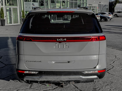 used 2022 Kia Carnival car, priced at $36,295