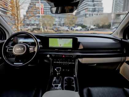 used 2022 Kia Carnival car, priced at $36,295