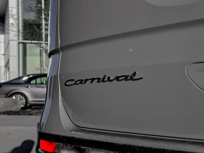 used 2022 Kia Carnival car, priced at $36,295