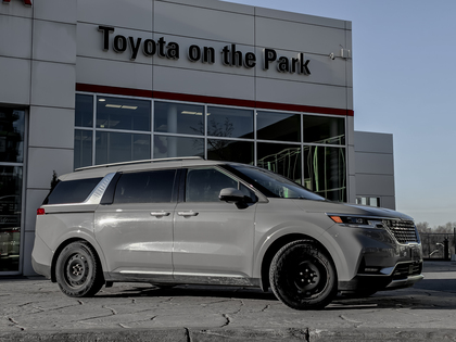 used 2022 Kia Carnival car, priced at $36,295