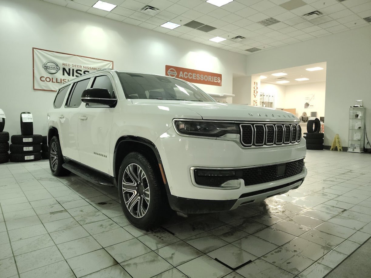 2023 Jeep Wagoneer