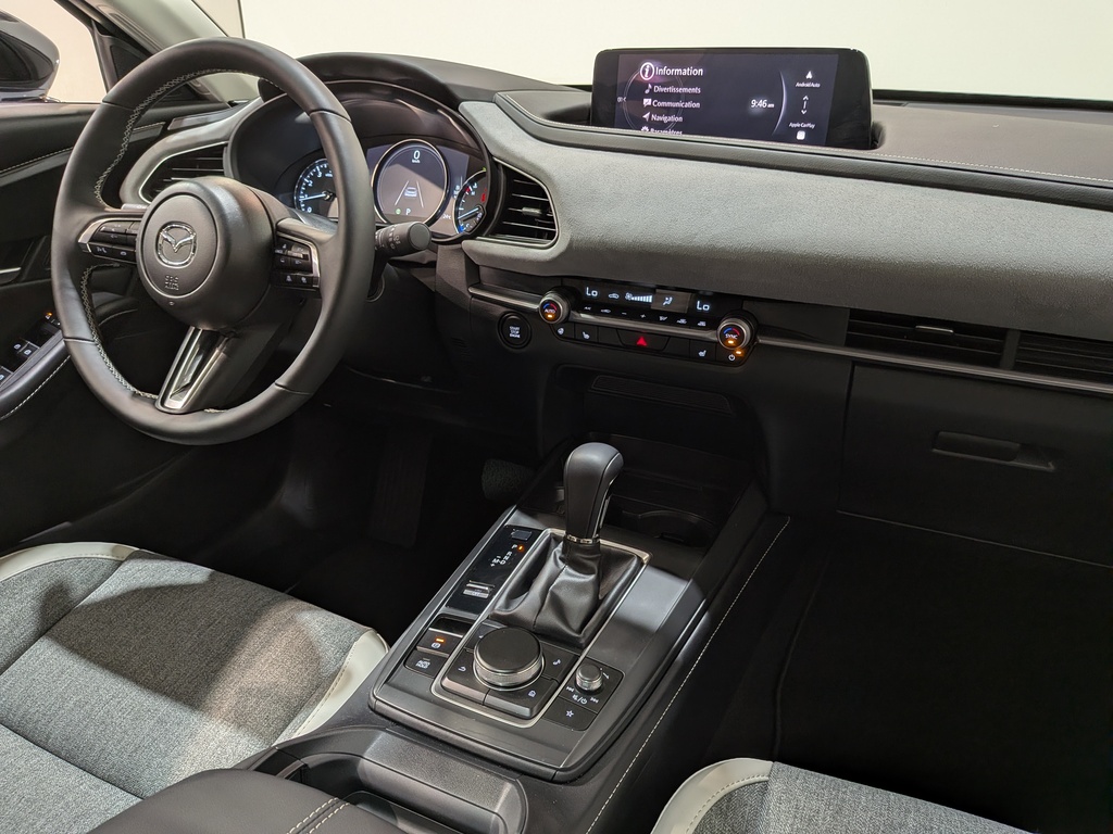Mazda CX-30 2026